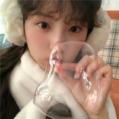 深郁之蓝